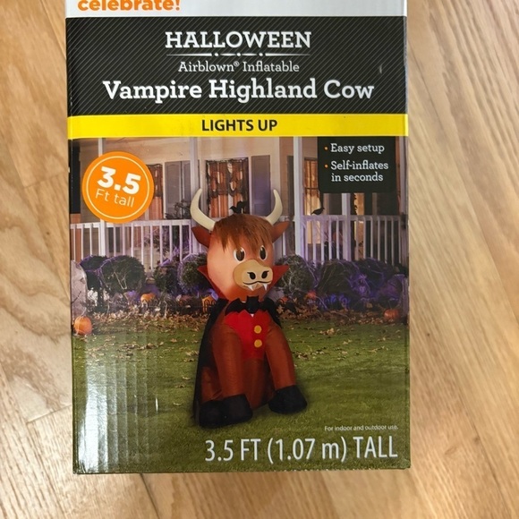 Halloween Vampire Highland Cow Inflatable Blow Up NEW 3.5ft Brown Black - Picture 2 of 3